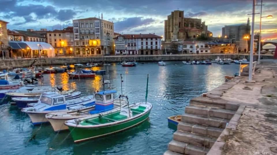 Castro Costa Norte Apartamento Jardin Garaje Castro Urdiales Εξωτερικό φωτογραφία