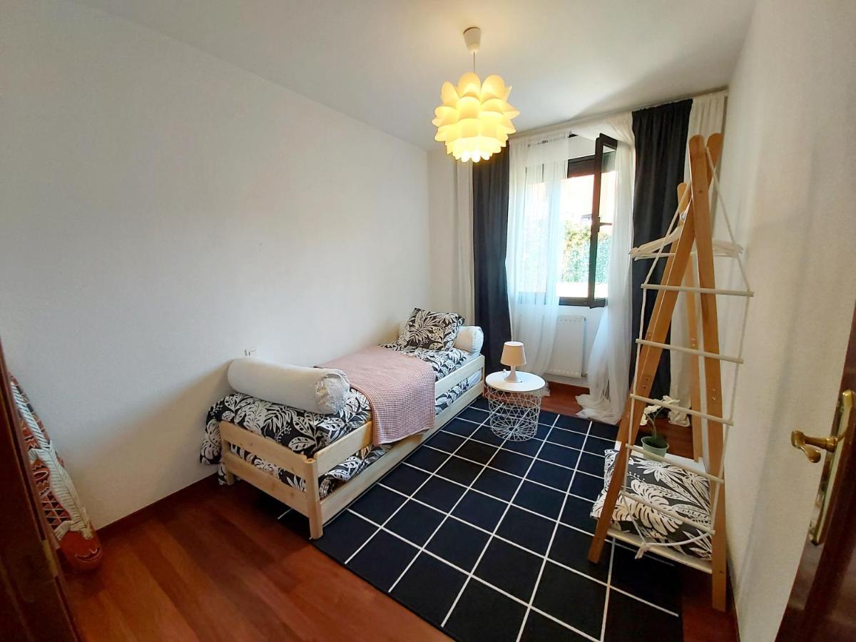 Castro Costa Norte Apartamento Jardin Garaje Castro Urdiales Εξωτερικό φωτογραφία
