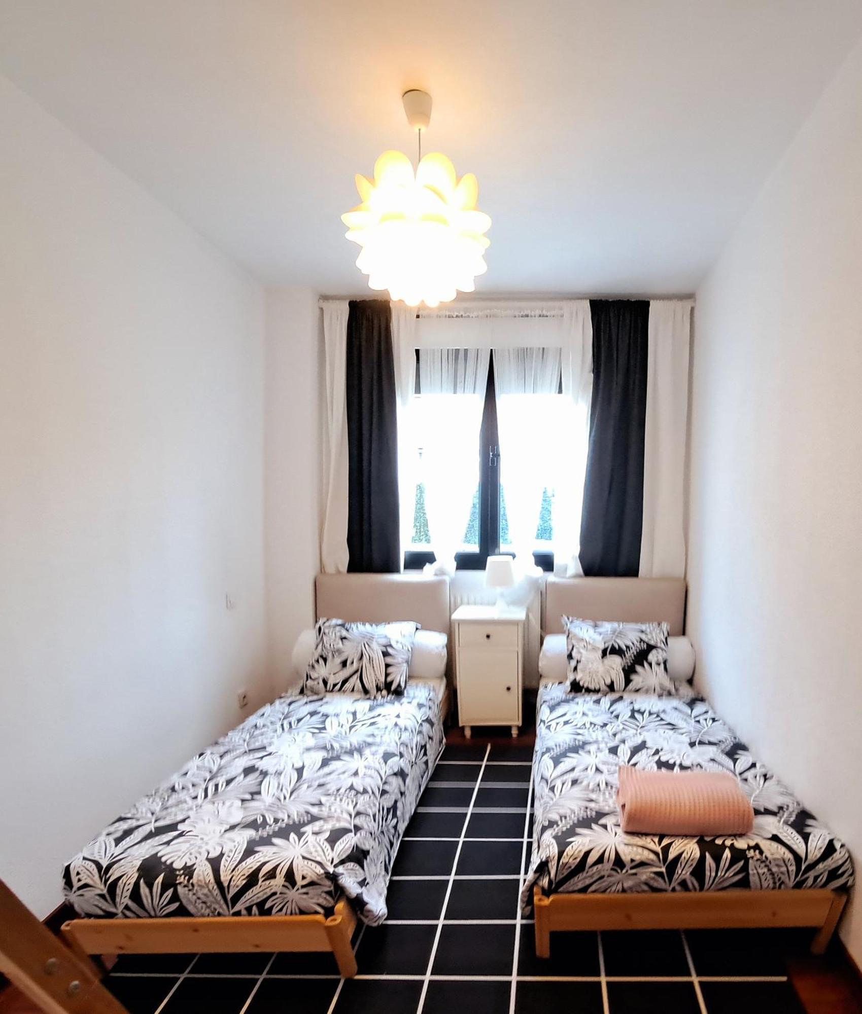 Castro Costa Norte Apartamento Jardin Garaje Castro Urdiales Εξωτερικό φωτογραφία